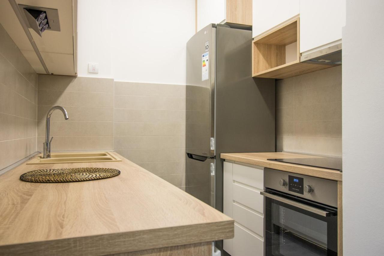 Arena'S Finest Apartment Belgrado Buitenkant foto