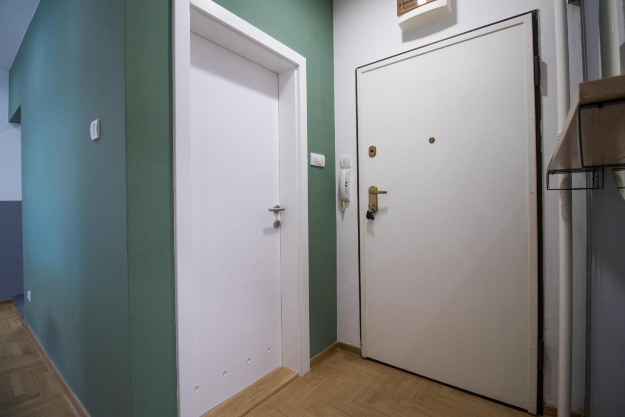 Arena'S Finest Apartment Belgrado Buitenkant foto
