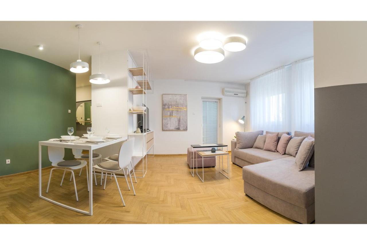 Arena'S Finest Apartment Belgrado Buitenkant foto