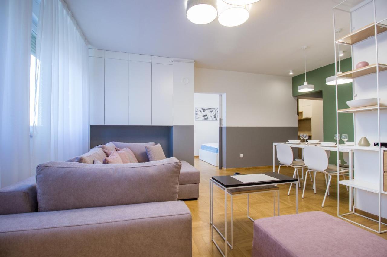 Arena'S Finest Apartment Belgrado Buitenkant foto